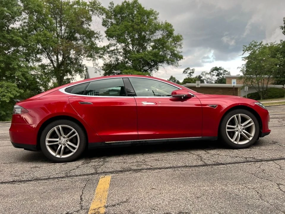 2014 Tesla Model S - Image 6 of 19