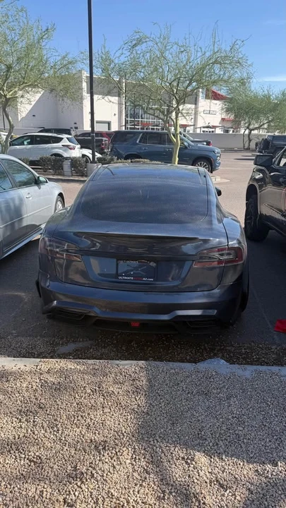 2014 Tesla Model S - Image 2 of 2