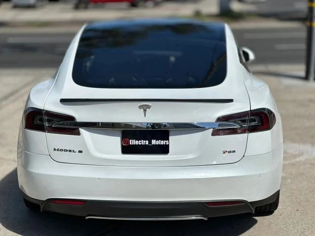 2014 Tesla Model S - Image 5 of 31