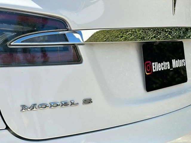 2014 Tesla Model S - Image 29 of 31
