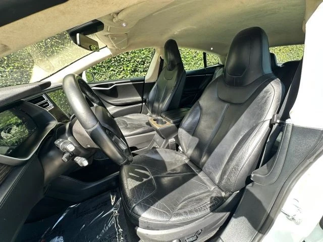 2014 Tesla Model S - Image 23 of 31