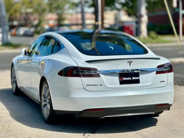 2014 Tesla Model S - Image 11 of 31