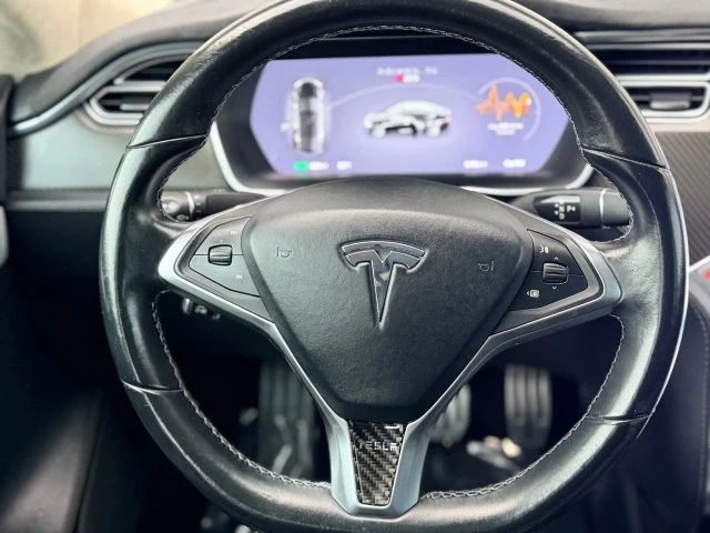 2014 Tesla Model S - Image 17 of 21