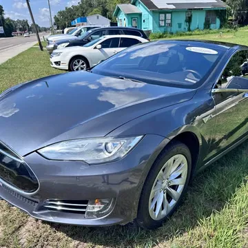 2014 Tesla Model S P85 Sedan