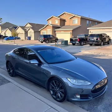 2014 Tesla Model S P85 Sedan 4D