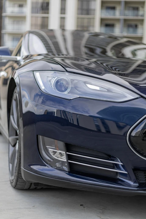 2014 Tesla Model S - Image 11 of 31