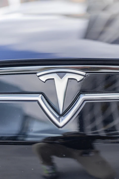 2014 Tesla Model S - Image 25 of 31