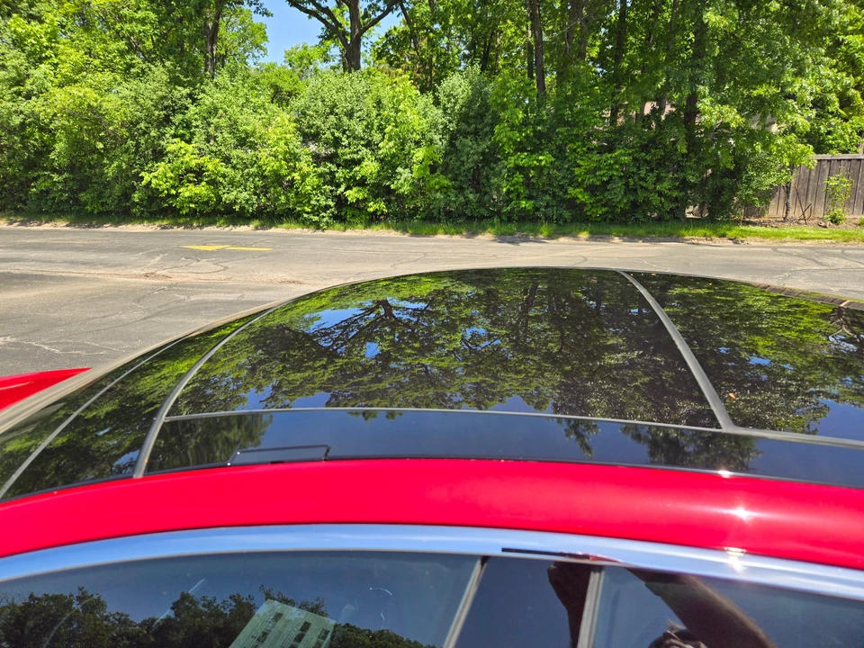 2014 Tesla Model S - Image 11 of 31