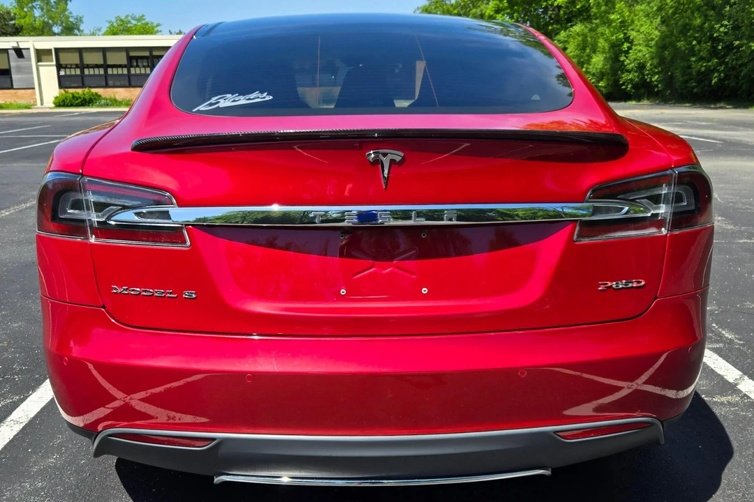 2014 Tesla Model S - Image 5 of 31