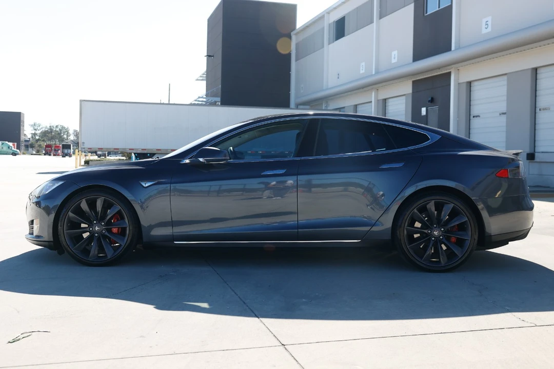 2014 Tesla Model S - Image 3 of 12
