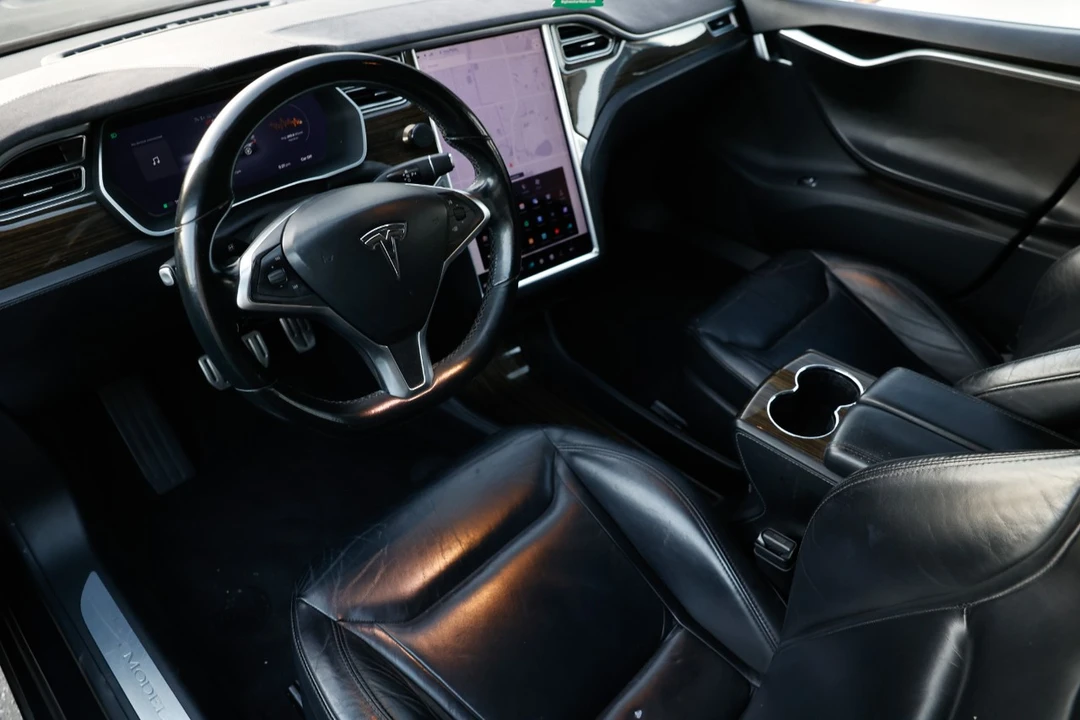 2014 Tesla Model S - Image 4 of 12