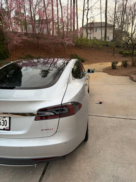2014 Tesla Model S - Image 18 of 31