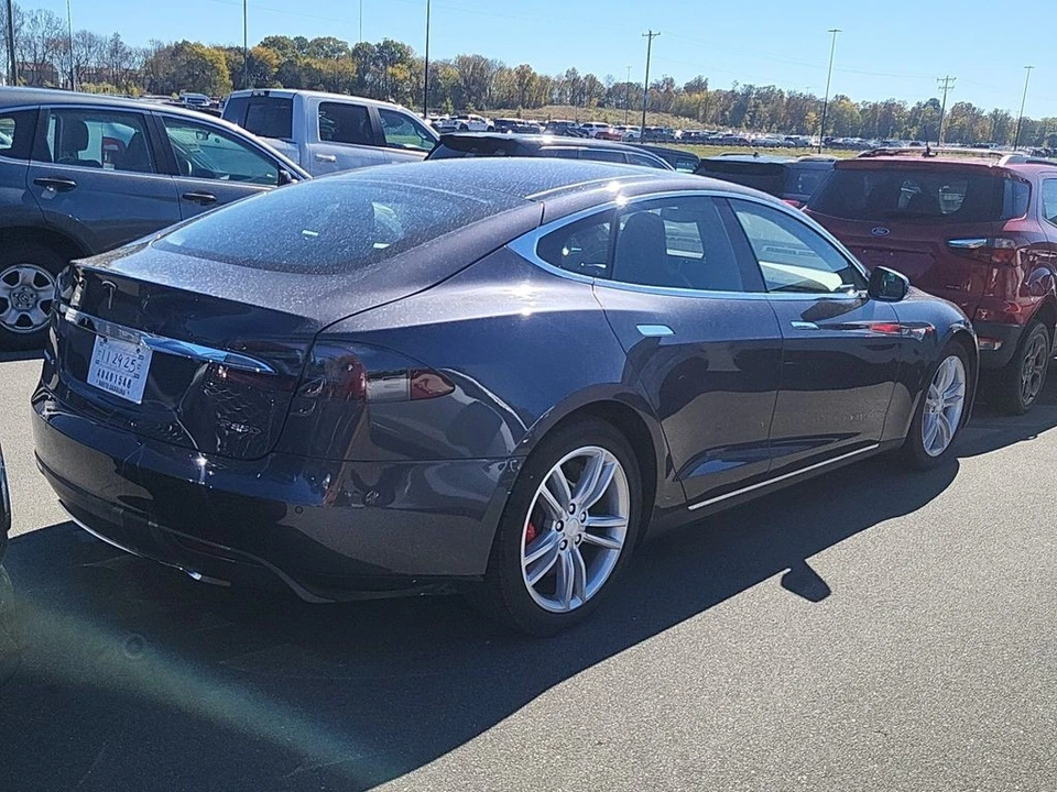 2014 Tesla Model S - Image 2 of 5