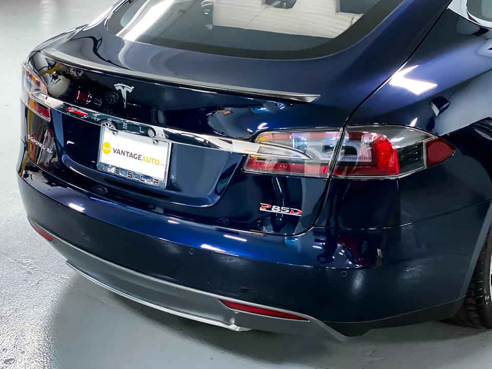 2014 Tesla Model S - Image 18 of 31