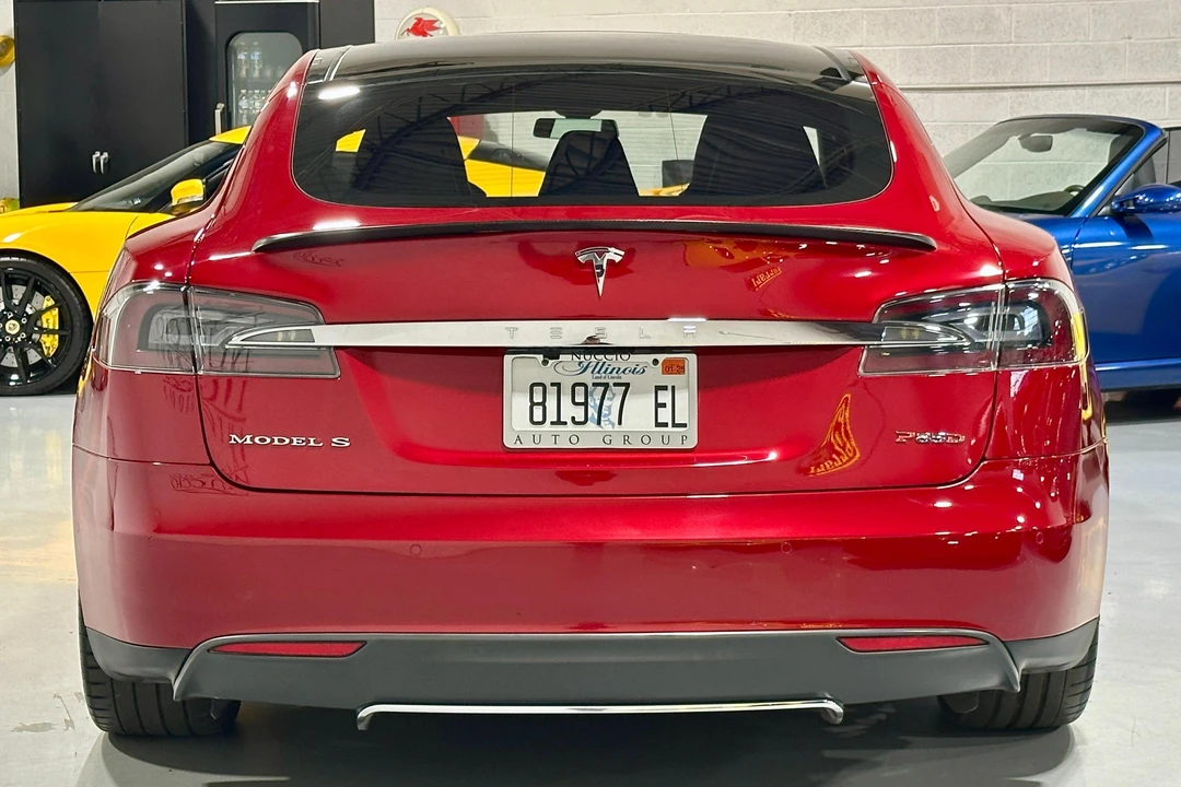 2014 Tesla Model S - Image 5 of 31