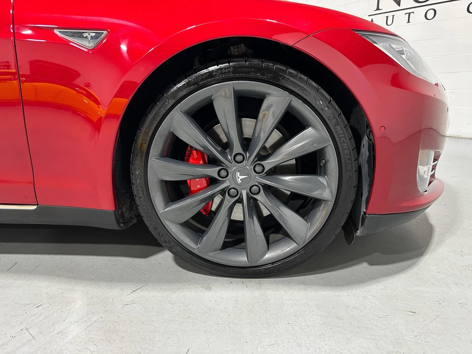 2014 Tesla Model S - Image 20 of 31