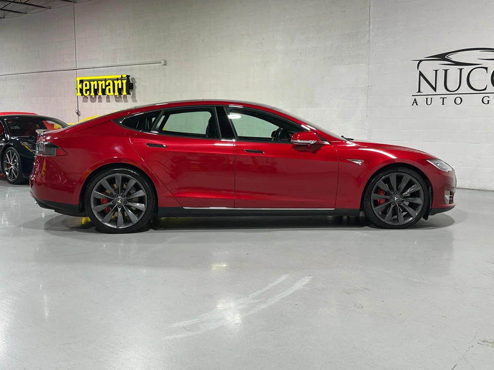 2014 Tesla Model S - Image 12 of 31