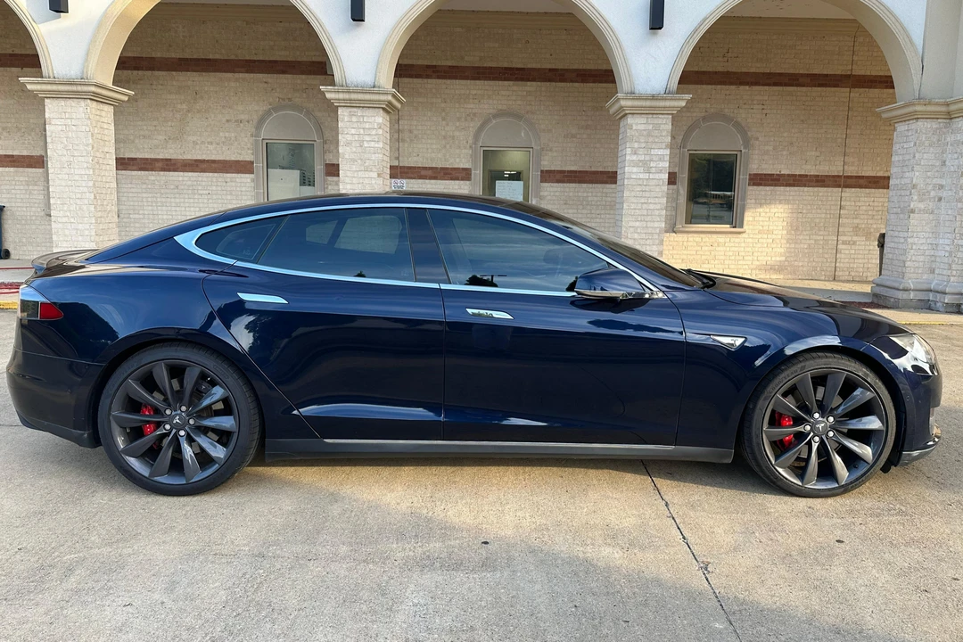 2014 Tesla Model S - Image 3 of 31