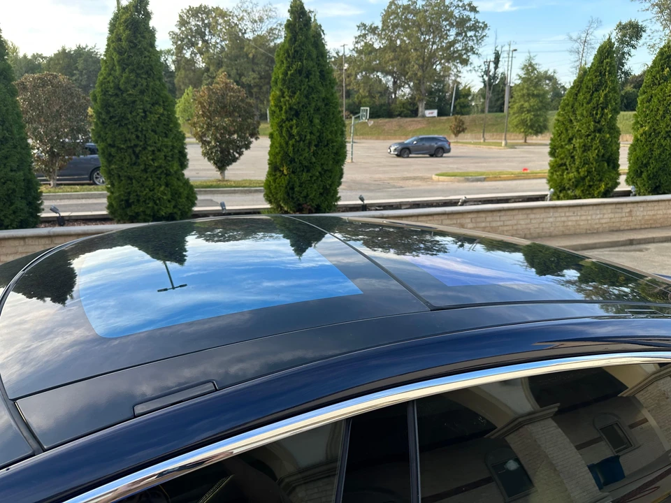 2014 Tesla Model S - Image 28 of 31