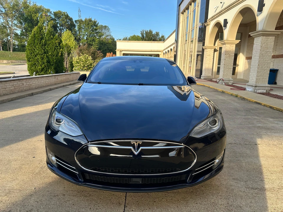 2014 Tesla Model S - Image 6 of 31