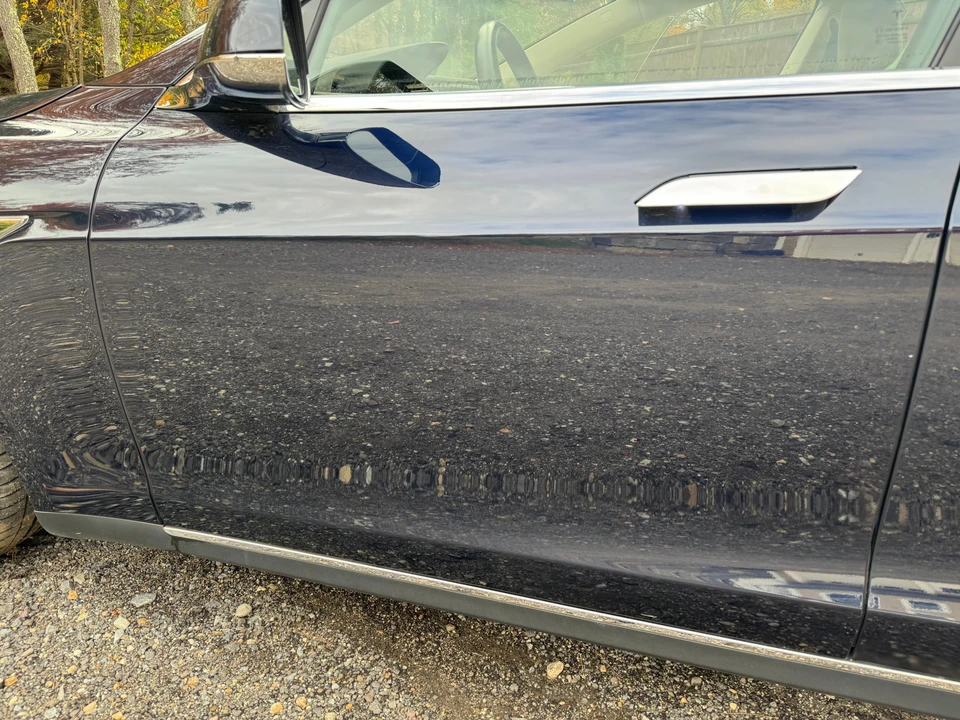 2014 Tesla Model S - Image 31 of 31