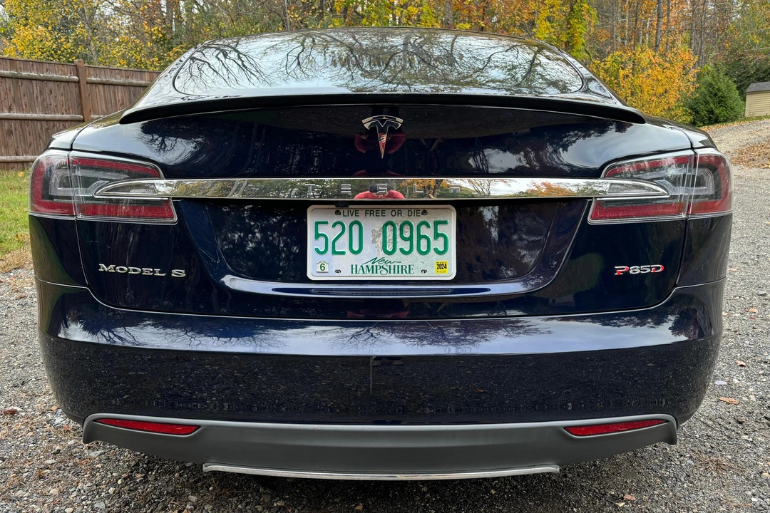 2014 Tesla Model S - Image 5 of 31