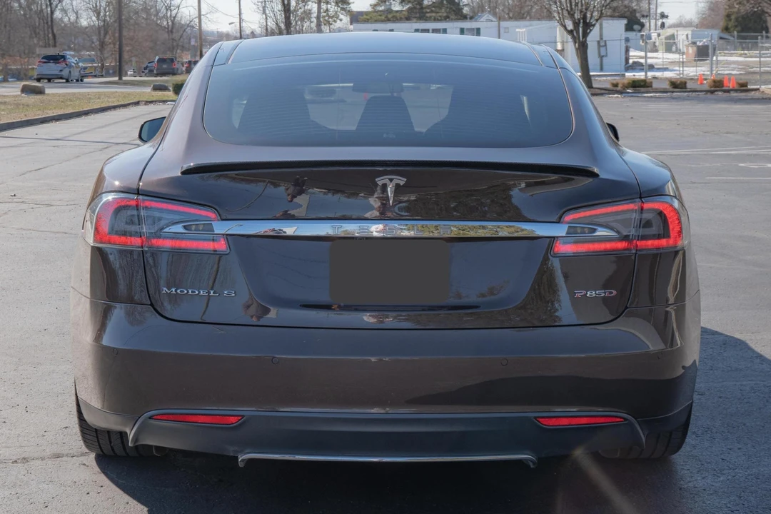 2014 Tesla Model S - Image 5 of 31