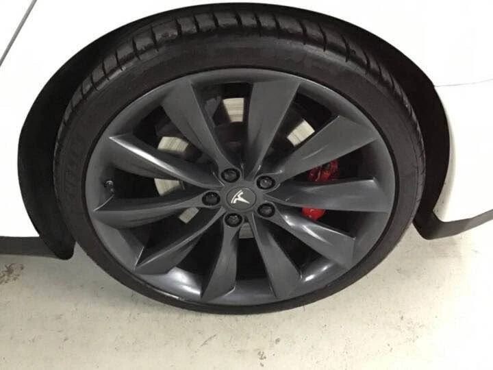 2014 Tesla Model S - Image 9 of 20