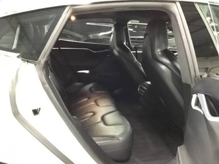 2014 Tesla Model S - Image 19 of 20