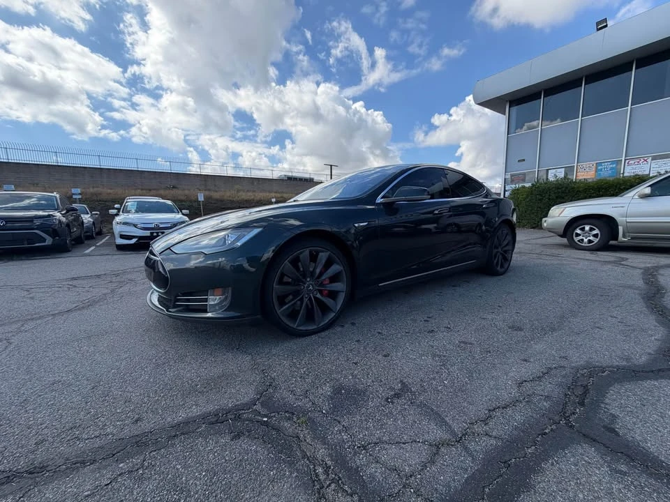 2014 Tesla Model S - Image 8 of 18
