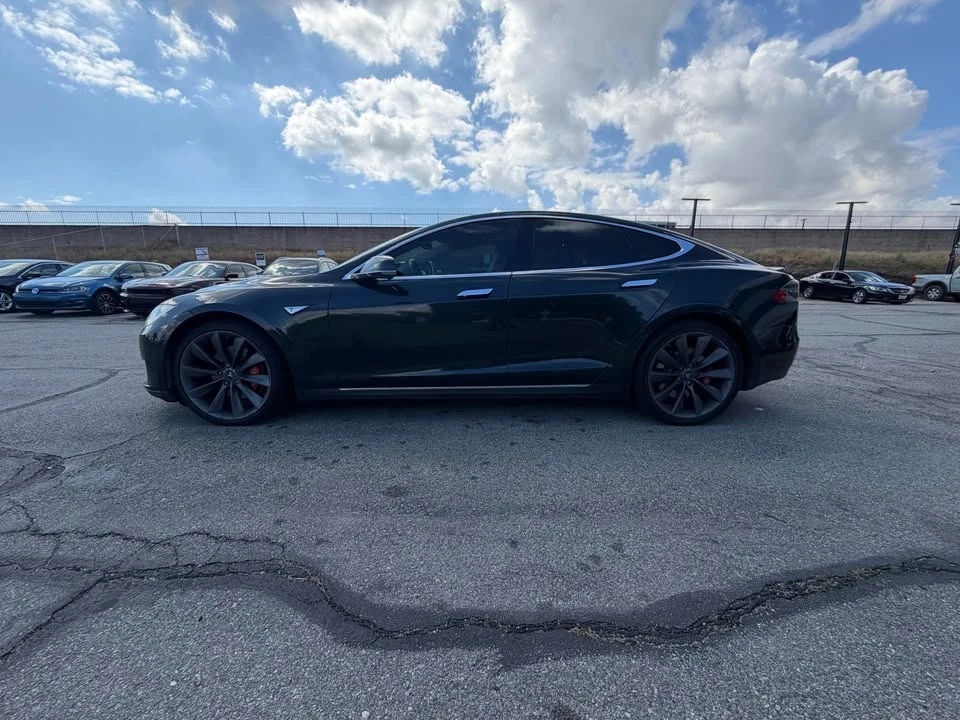 2014 Tesla Model S - Image 7 of 18