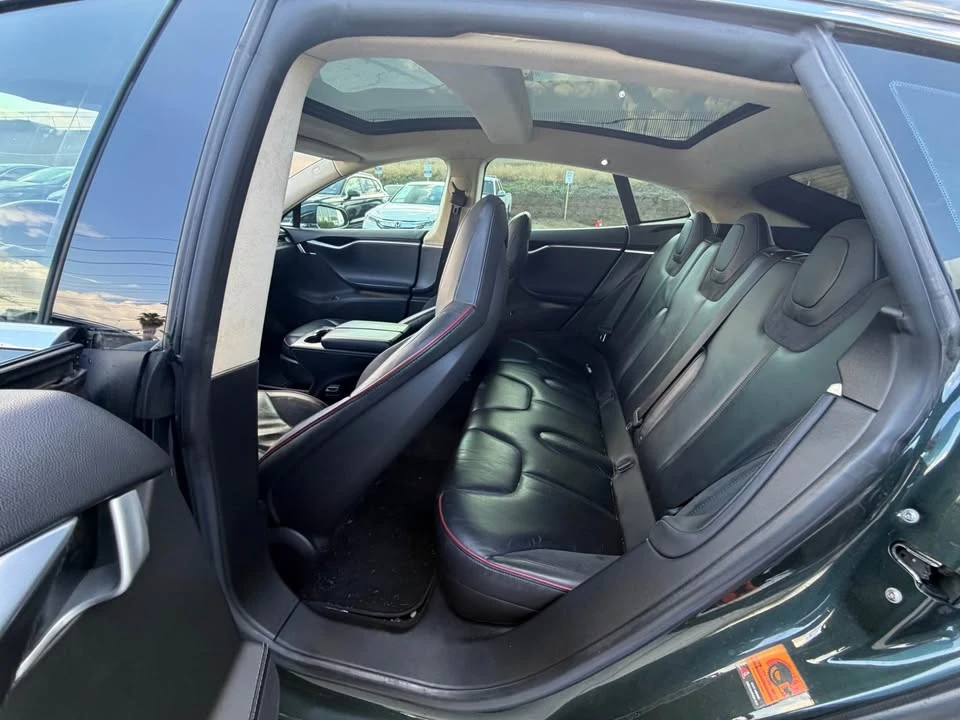 2014 Tesla Model S - Image 14 of 18