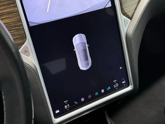 2014 Tesla Model S - Image 23 of 31