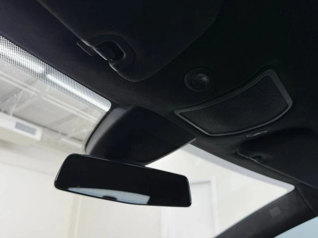 2014 Tesla Model S - Image 26 of 31