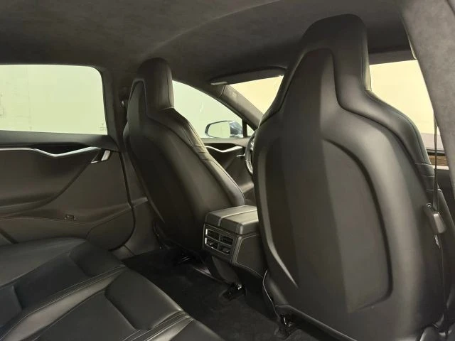 2014 Tesla Model S - Image 15 of 31