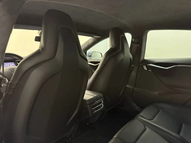 2014 Tesla Model S - Image 14 of 31