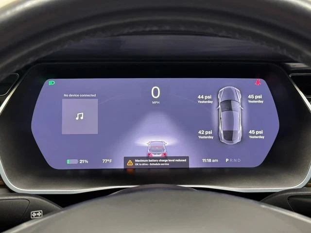 2014 Tesla Model S - Image 24 of 31