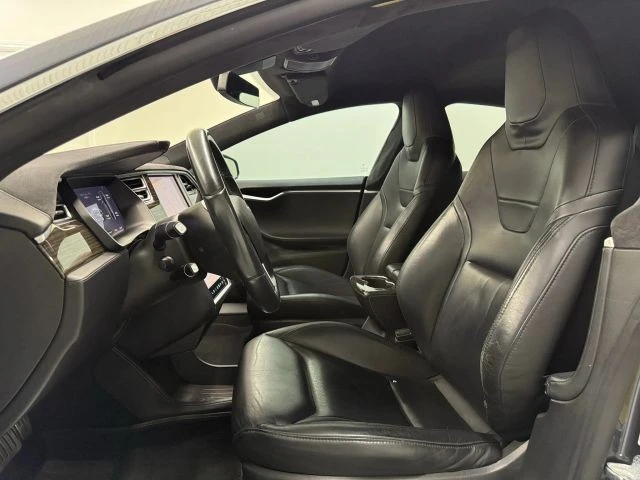 2014 Tesla Model S - Image 13 of 31