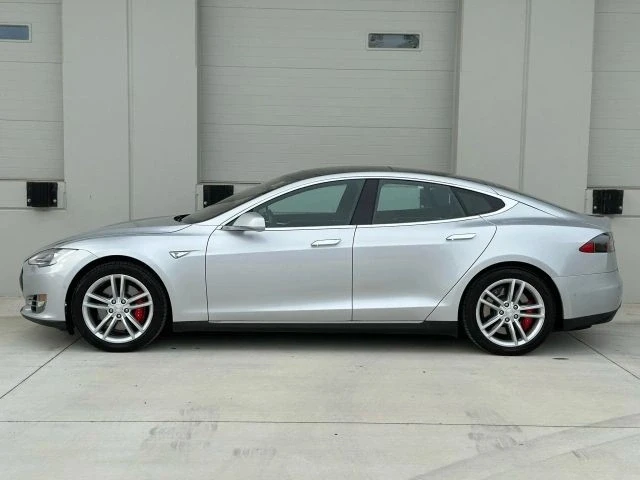 2014 Tesla Model S - Image 2 of 21