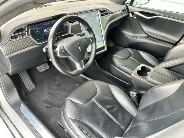2014 Tesla Model S - Image 9 of 21