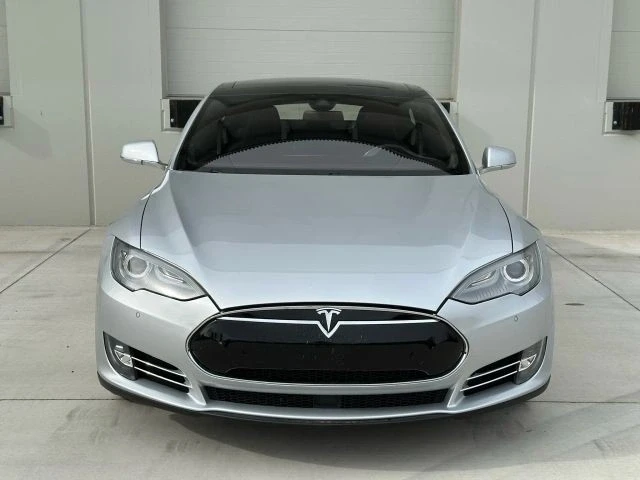 2014 Tesla Model S - Image 8 of 21