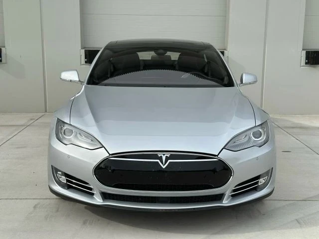 2014 Tesla Model S - Image 8 of 21
