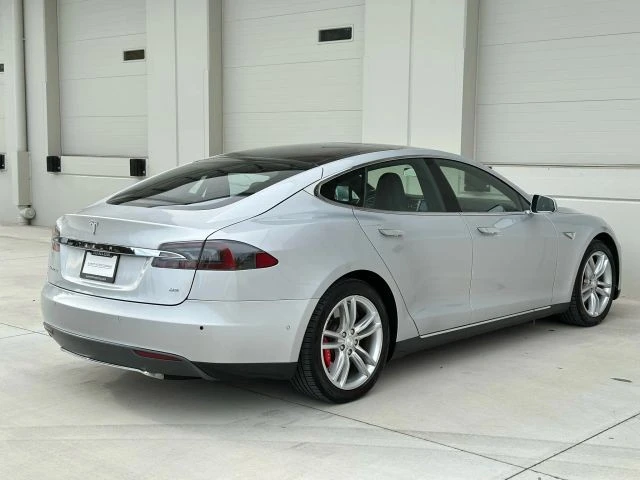 2014 Tesla Model S - Image 5 of 21