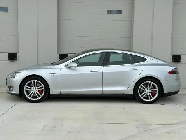 2014 Tesla Model S - Image 2 of 21