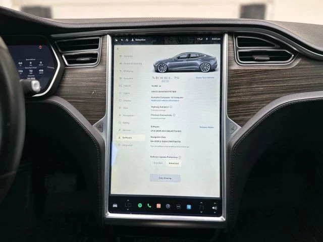 2014 Tesla Model S - Image 19 of 21
