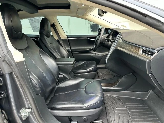 2014 Tesla Model S - Image 14 of 21
