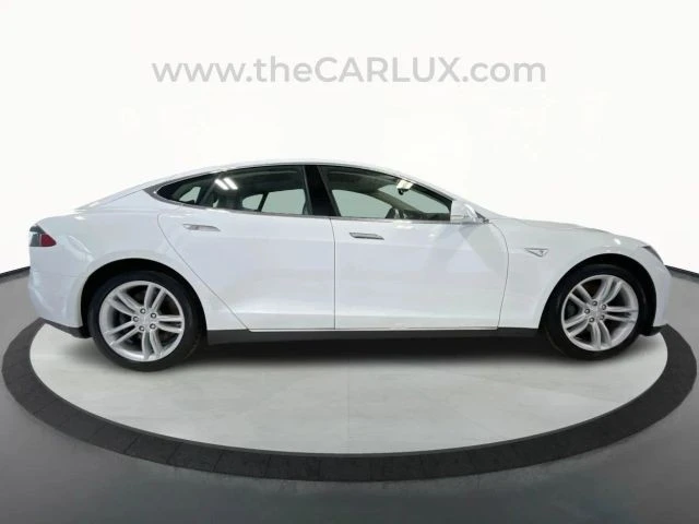 2014 Tesla Model S - Image 8 of 12