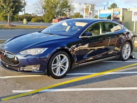 2014 Tesla Model S