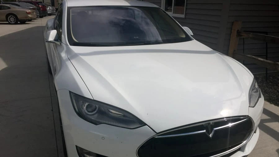 2014 Tesla Model S - Image 3 of 4