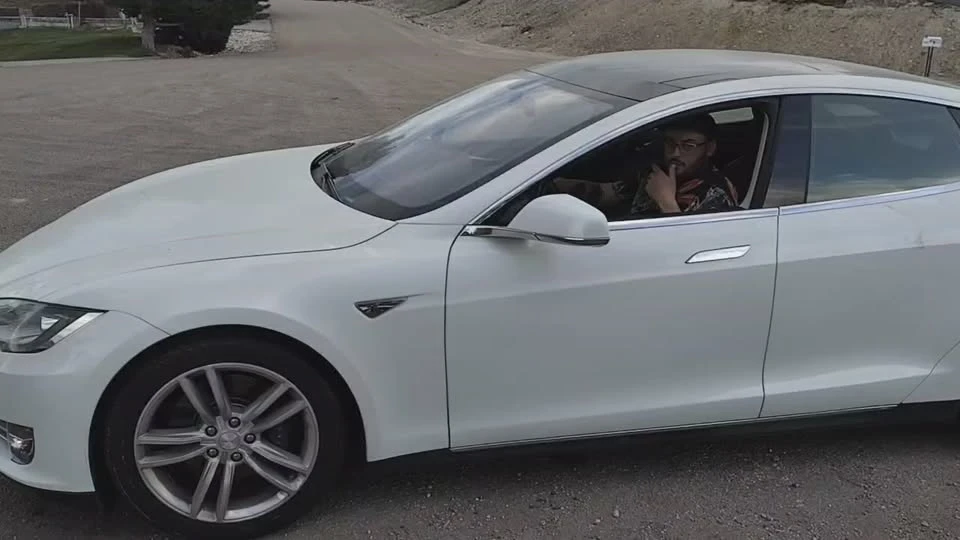 2014 Tesla Model S - Image 11 of 11